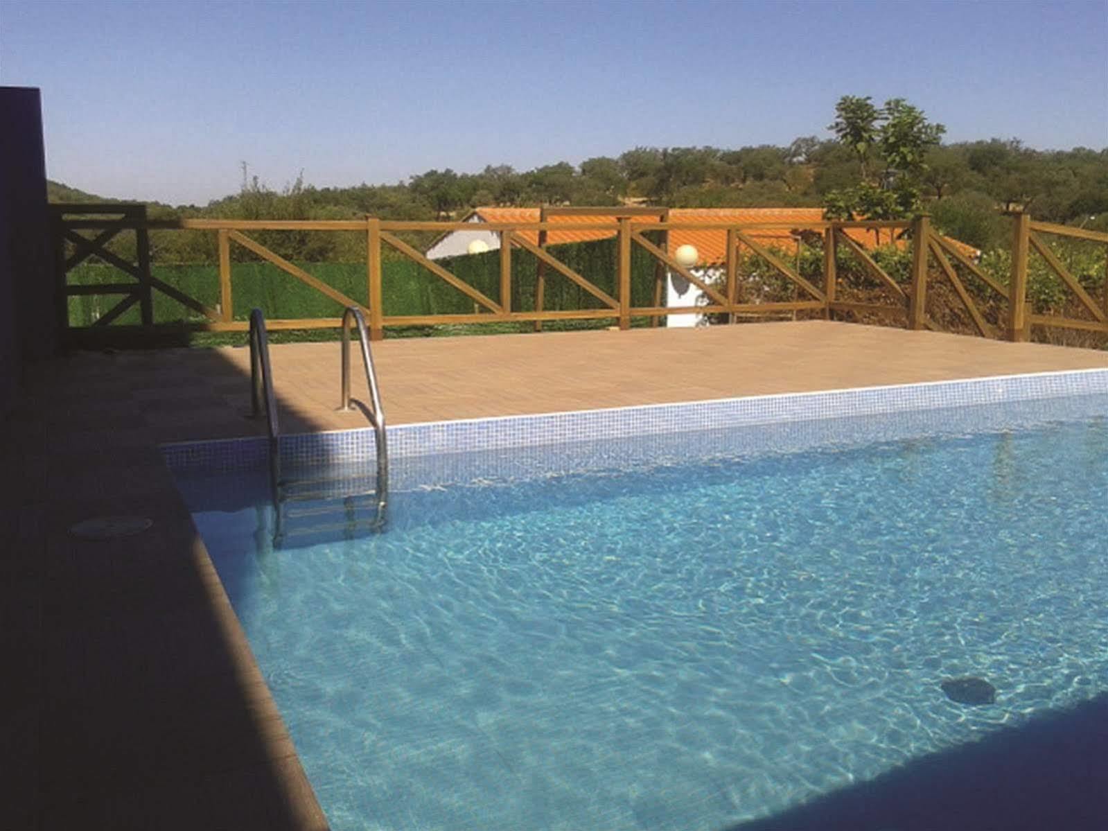Hotel Balneario Fuentes Del Trampal Carmonita Extérieur photo